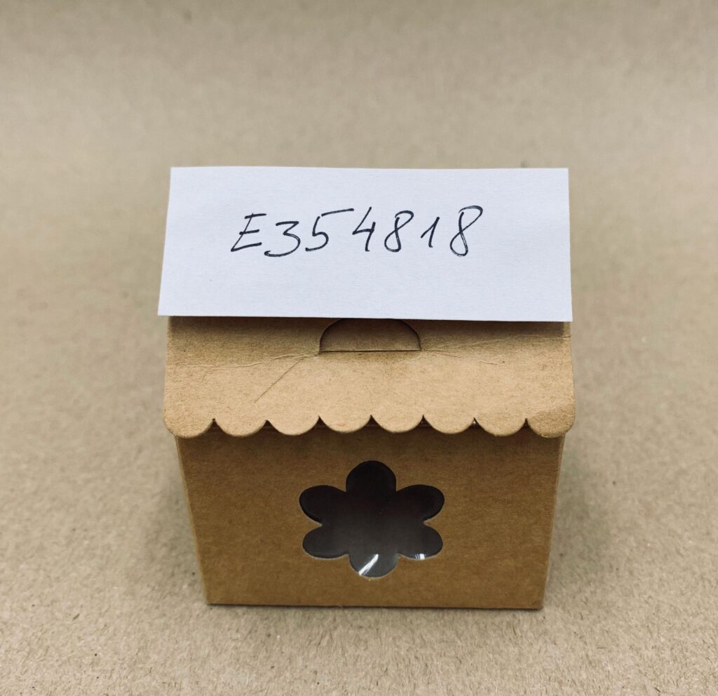 E354818